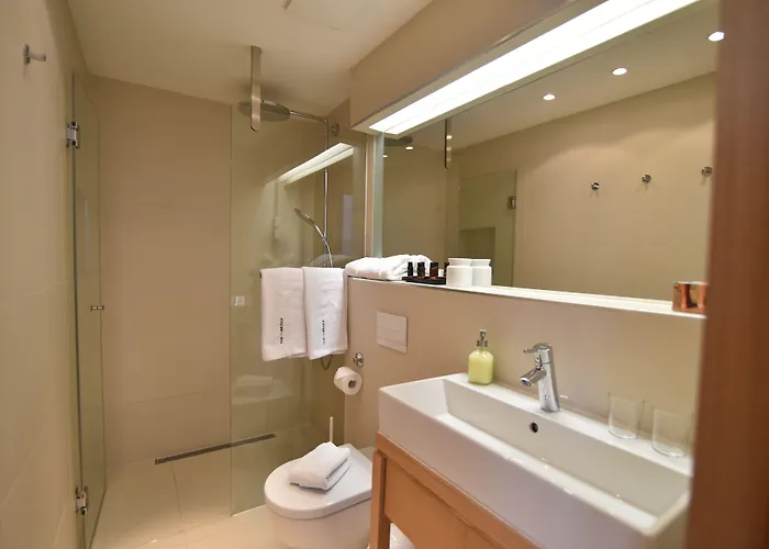 The Bridge Luxury * Zára