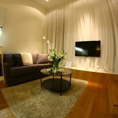 The Bridge Luxury Apartment *