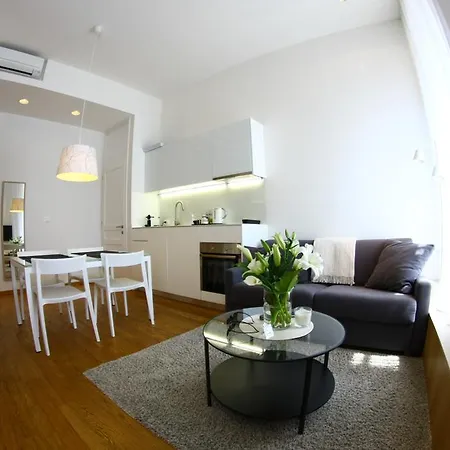 The Bridge Luxury Apartman